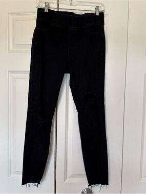 Old Navy Black Distressed Skinny Jeans Raw Hem Size 6